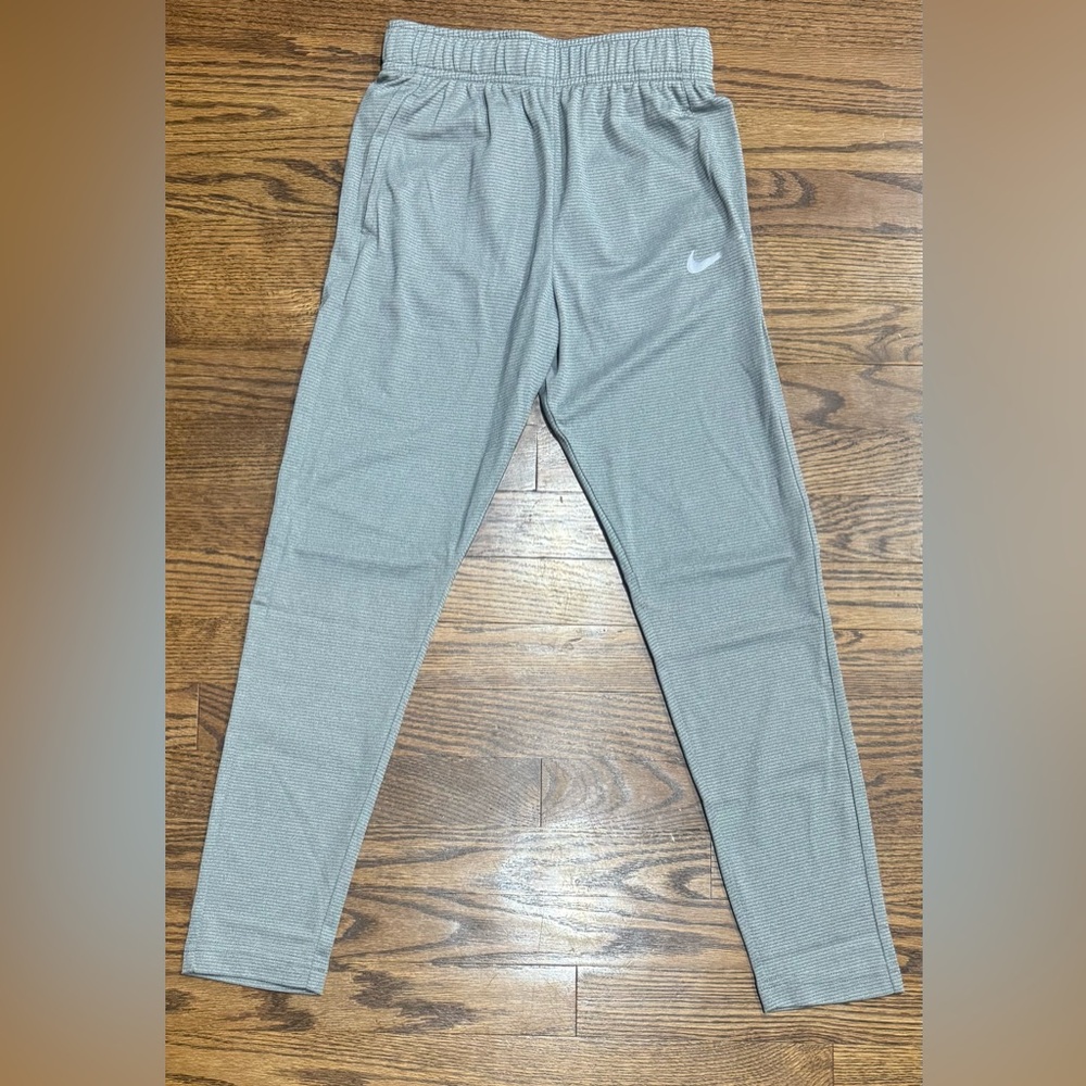 NWT Nike grey training pants in youth small